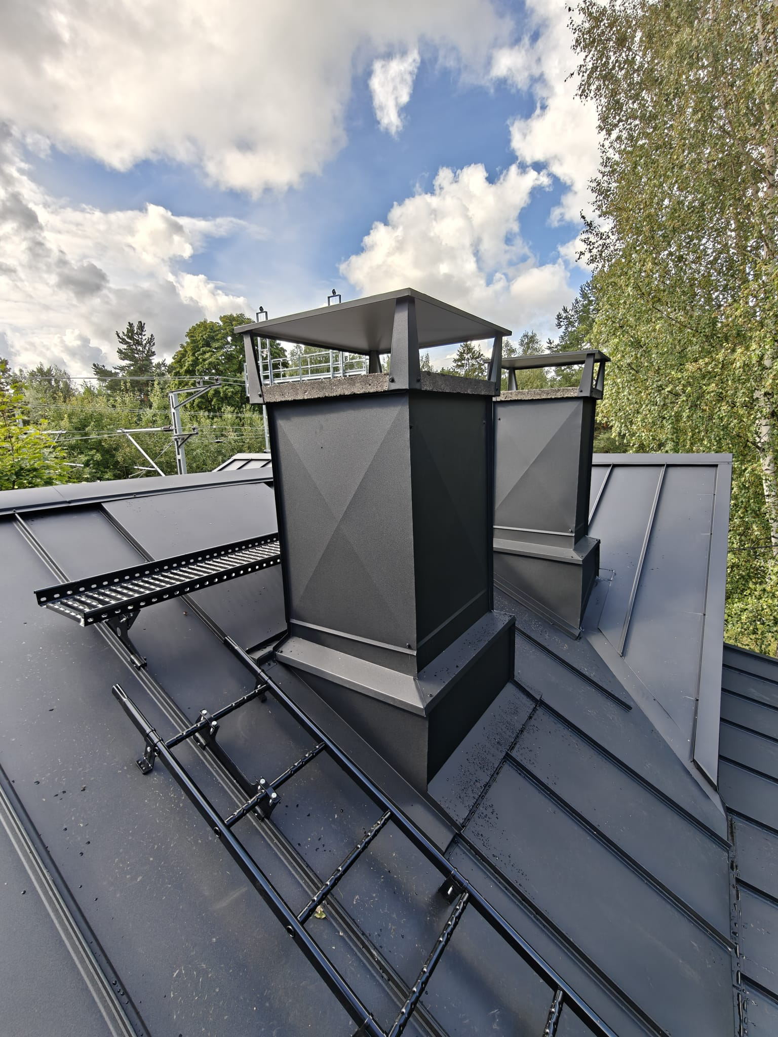 Uusi katto ja kattoturvatuotteet